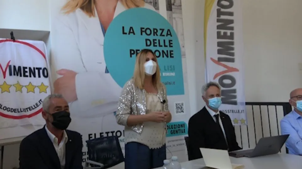 la conferenza stampa di oggi (@newsrimini.it)