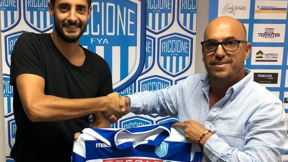 Luca Valeriani con il dg Luca Carangelo