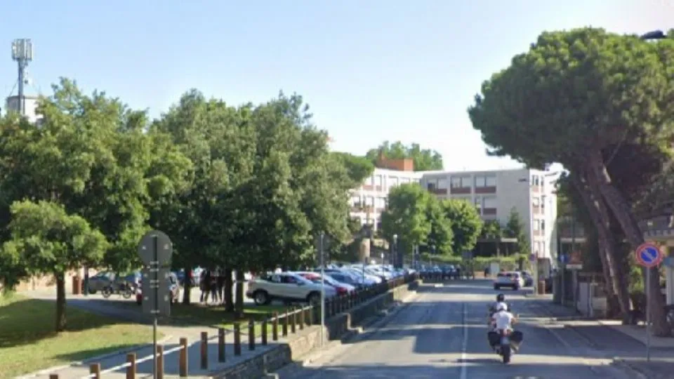 via Circonvallazione

