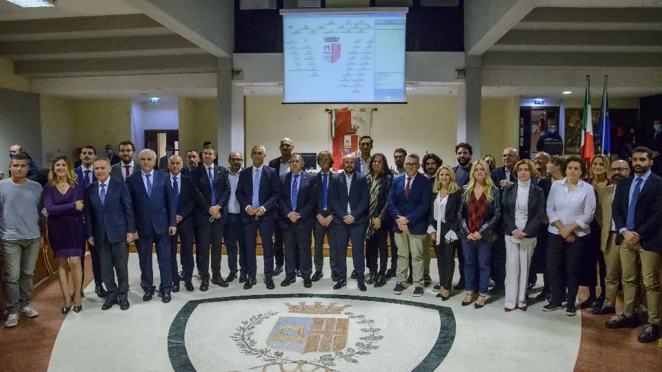 foto di gruppo per il nuovo Consiglio Comunale©Riccardo Gallini
