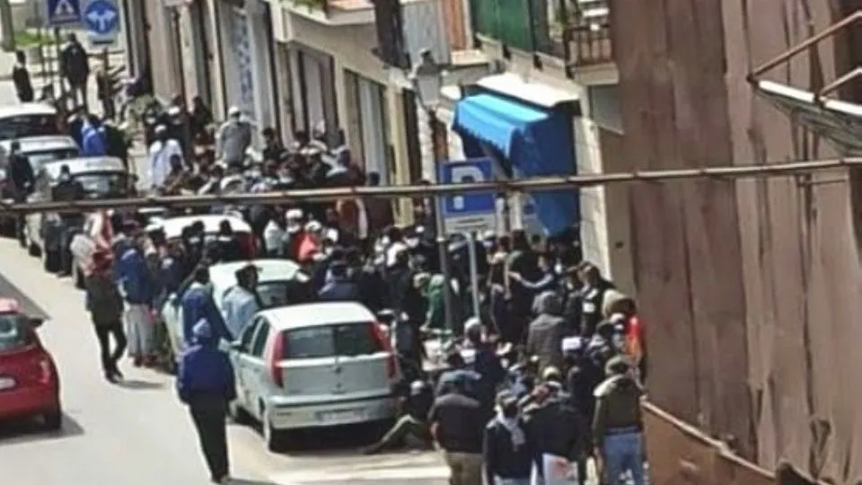 La moschea (foto di Gioenzo Renzi)