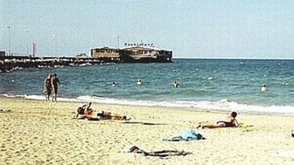 la spiaggia libera di piazzale Boscovich