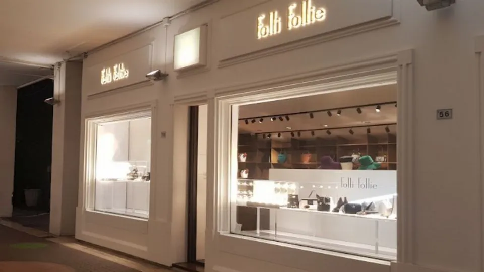 la boutique Folli Follie a Riccione
