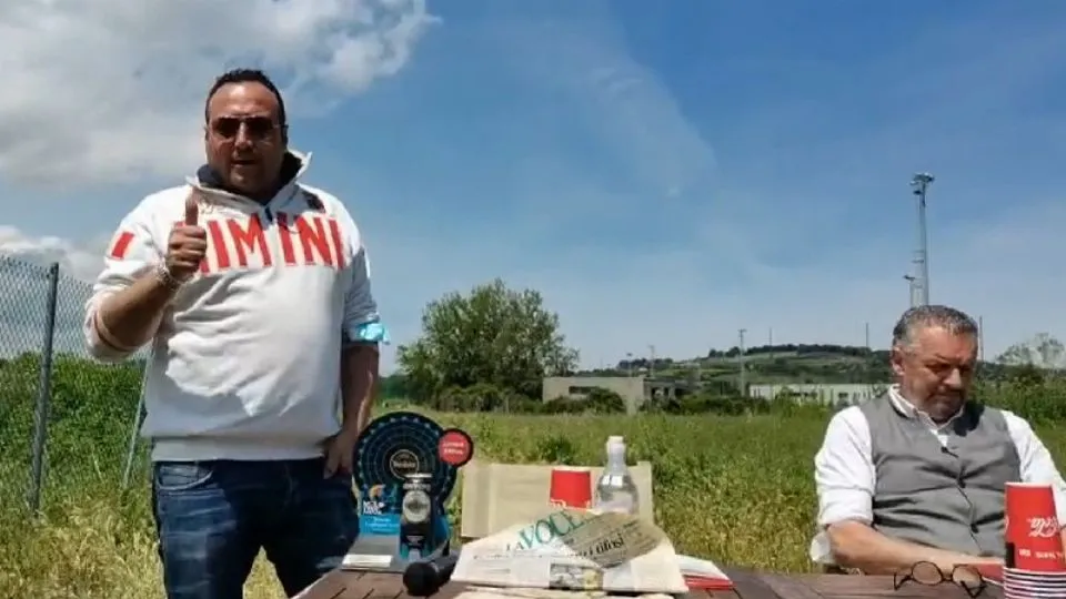 Paesani e Landi
