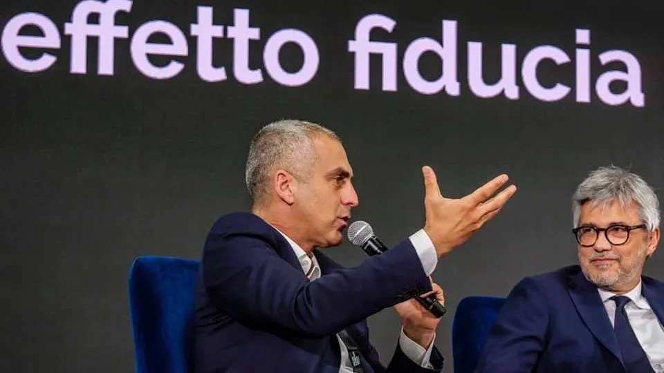 Il sindaco al TTG con al fianco Lazzerini AD di Ita Airways