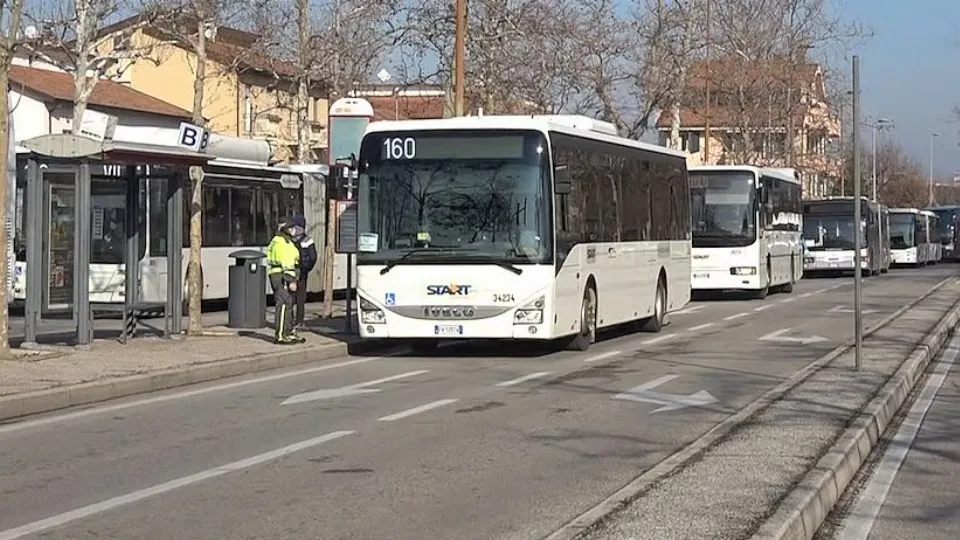 i bus al centro studi Colonnella
