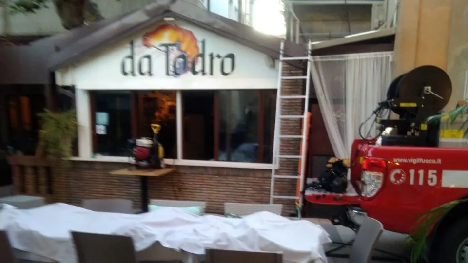 i vigili del fuoco al Ristorante da Todro
