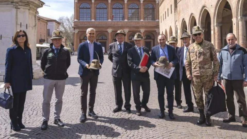 foto di gruppo alla presentazione
