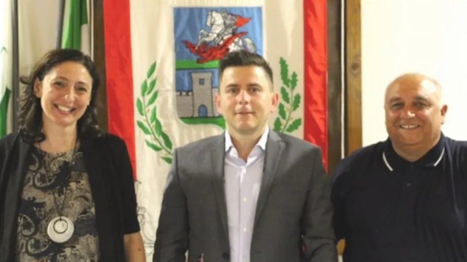 Macchitella, Raggini e Antonini
