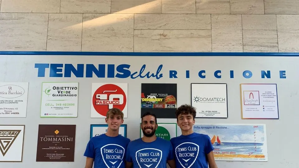 La squadra del Tc Riccione guidata dal maestro Giacomo Polidori