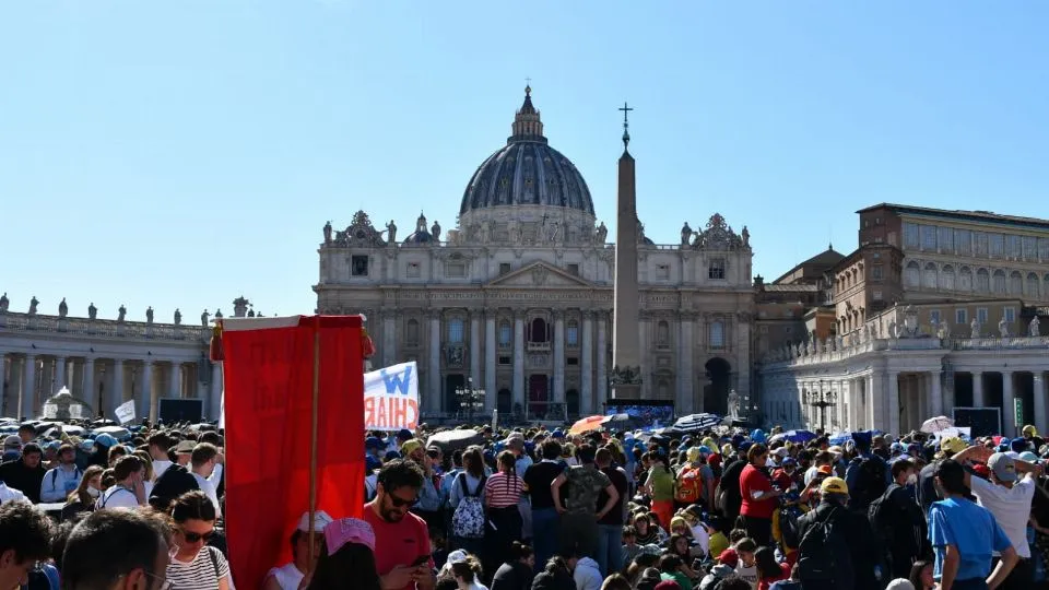 piazza San Pietro, incontro con papa Francesco @FilippoPasquini