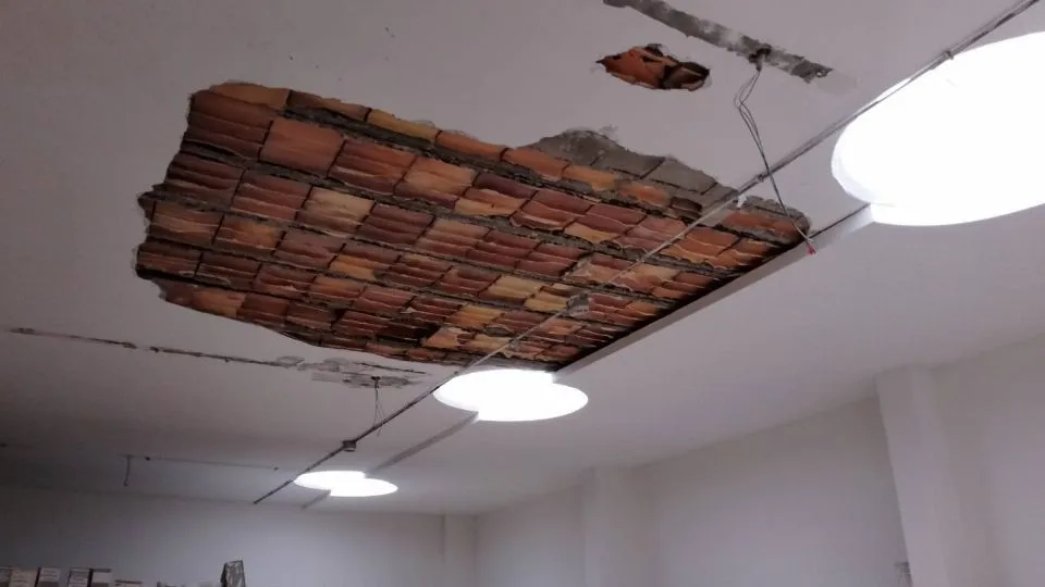 il soffitto oggetto del cedimento
