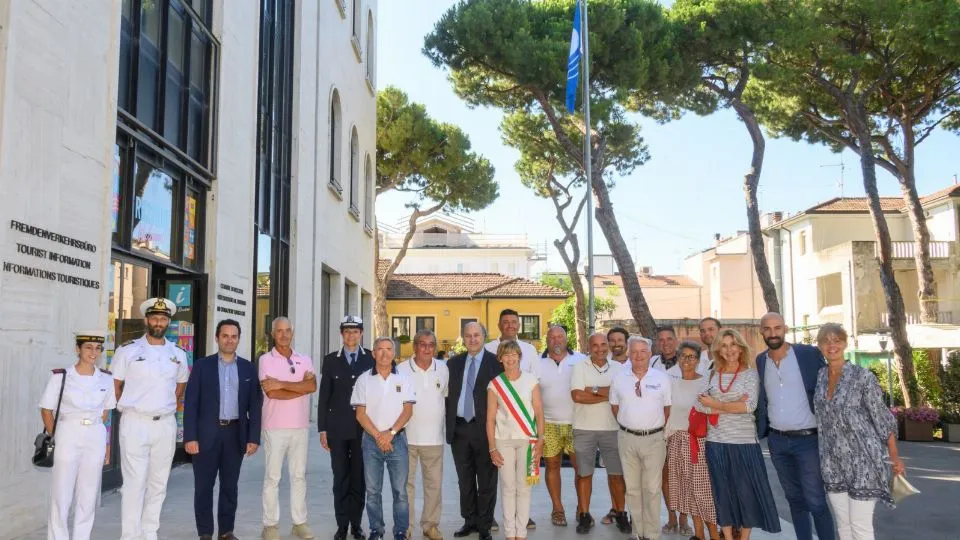 foto di gruppo alla cerimonia
