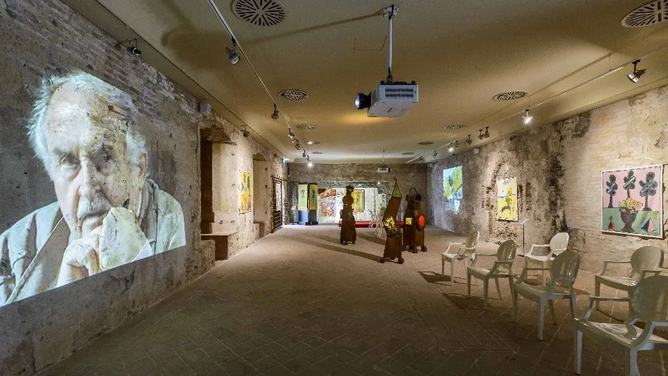 Rimini; 01/09/2021: ass. turismo uff.stampa, museo fellini, fellini museum, sala isotta, mostra tonino gueraa, lanterne
©Riccardo Gallini /GRPhoto