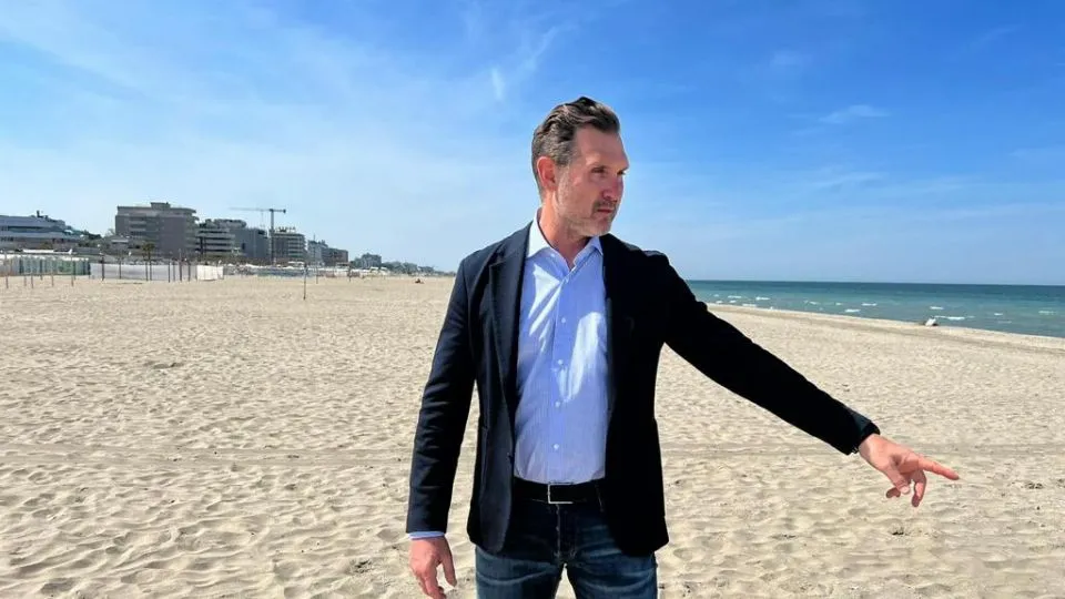 Caldari sulla spiaggia di Riccione