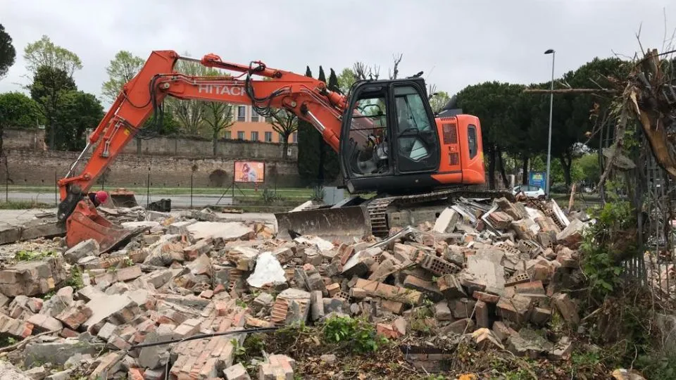 il cantiere