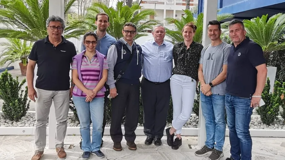 Ermes Cassani, Francesca Beltrami, Giuseppe Cocciaro (Comitato Organizzatore Locale) e di European Gymnastics: Valdimir Zeman (Presidente del Comitato Tecnico – TC), Babette Van Wetering, Luis Nunes, Patrick Sigfried, alle spalle Konrad Bojakovsk
