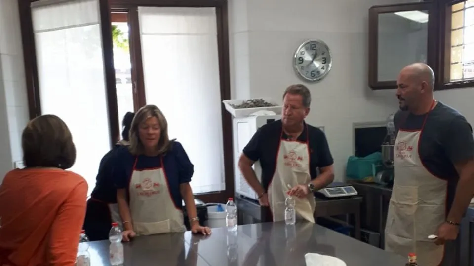 turisti alla prova dei fornelli
