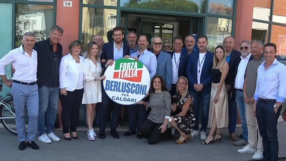 foto di gruppo per Forza Italia Riccione