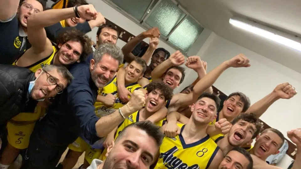 Il selfie degli Angels Santarcangelo al termine della gara