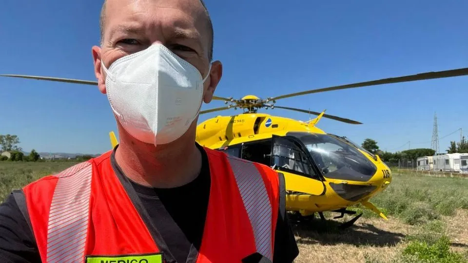 Davide Manfroni nella foto che accompagna il suo post su fb
