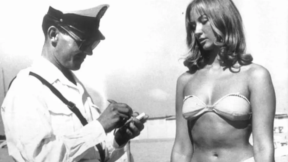 vigile e ragazza