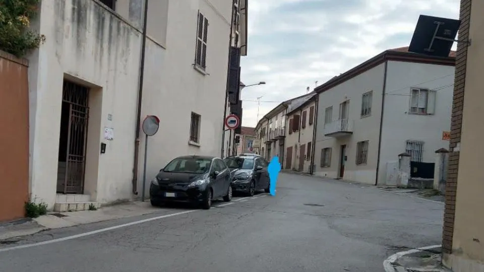 l’ingresso della scuola