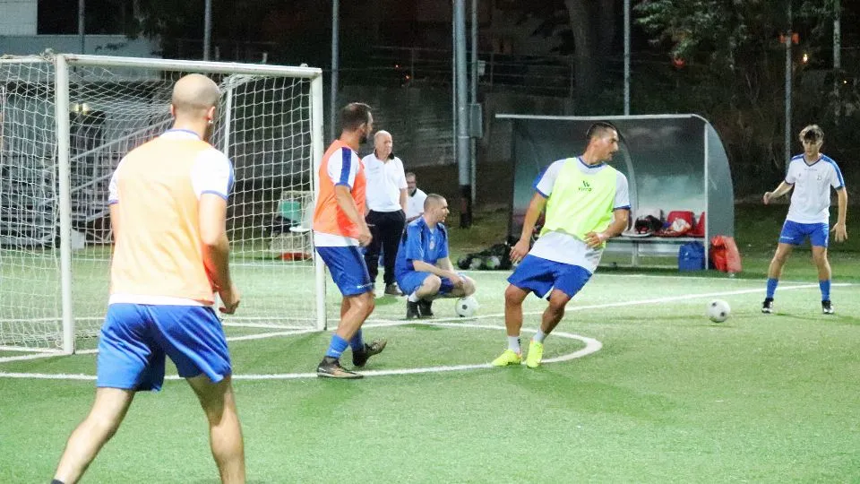 Juvenes-Dogana
(@FSGC)