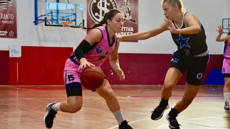 Laura Garaffoni in maglia Jolly Livorno