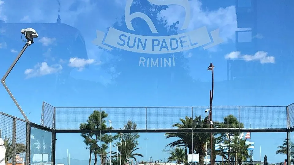 Uno dei campi del Sun Padel Rimini