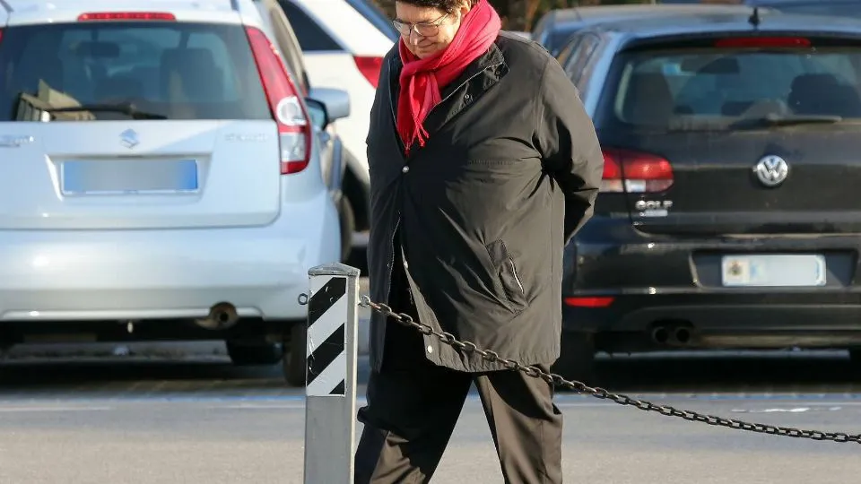 Arcangeli fuori dal tribunale durante una vecchia udienza