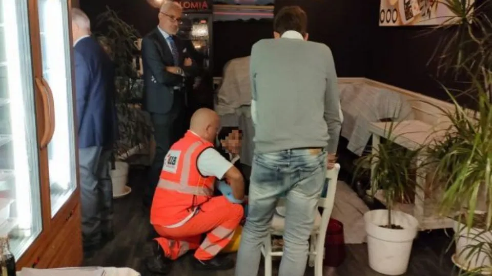 l’intervento del 118 al ristorante