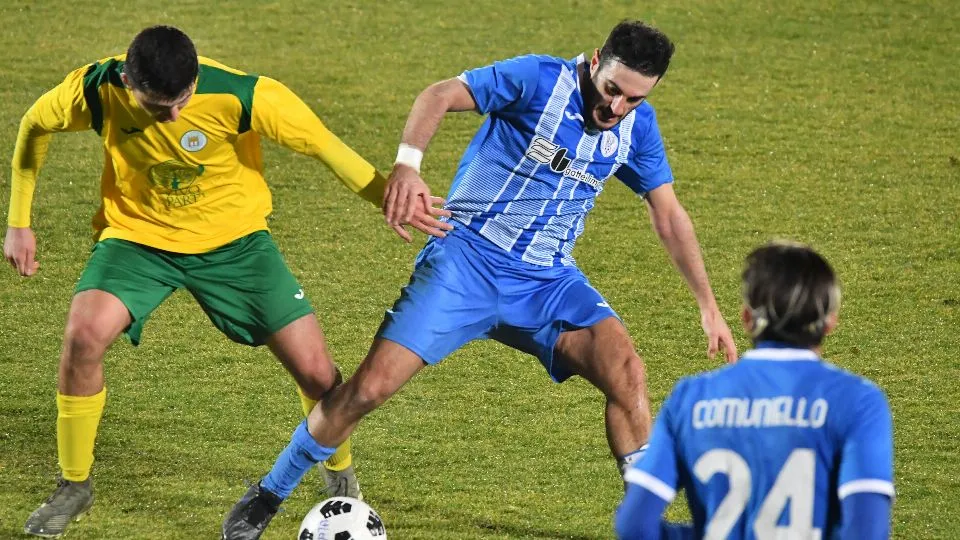 Alessio Cangini, centrocampista del Murata