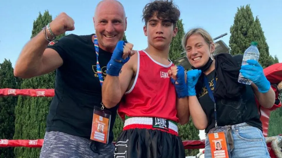 Noah Massart con il maestro Tiziano Scarpellini ed il tecnico Valentina Lani

