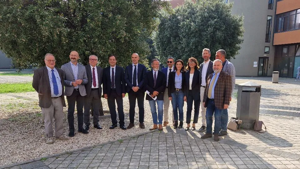 I nuovi primari insieme ai vertici di Ausl Romagna