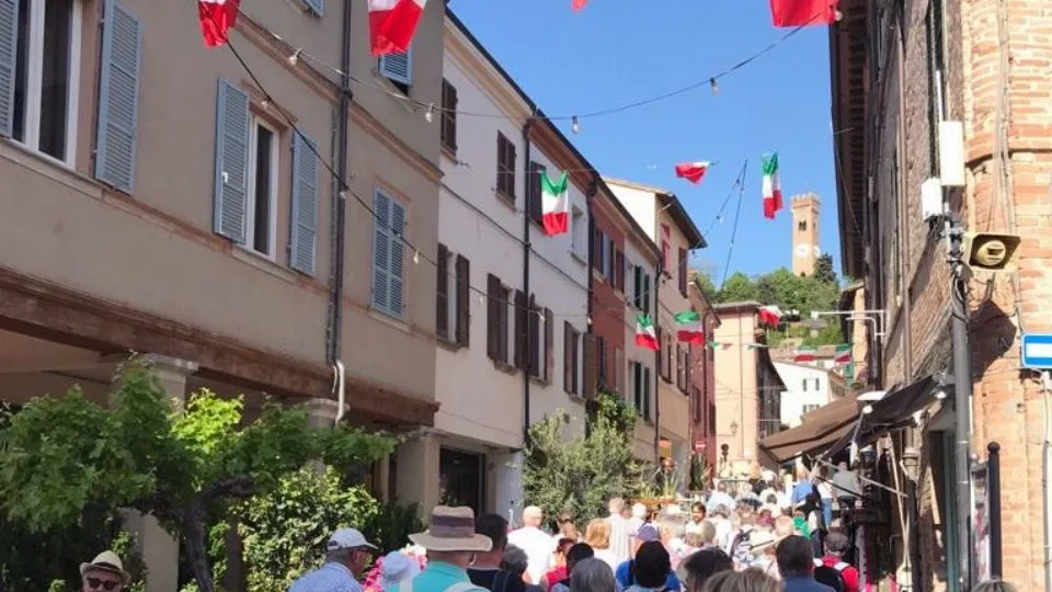 Buona affluenza per Balconi Fioriti – foto Claudio Zamagni