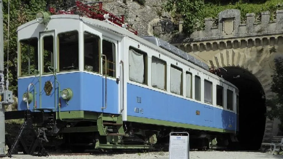 il vecchio trenino
