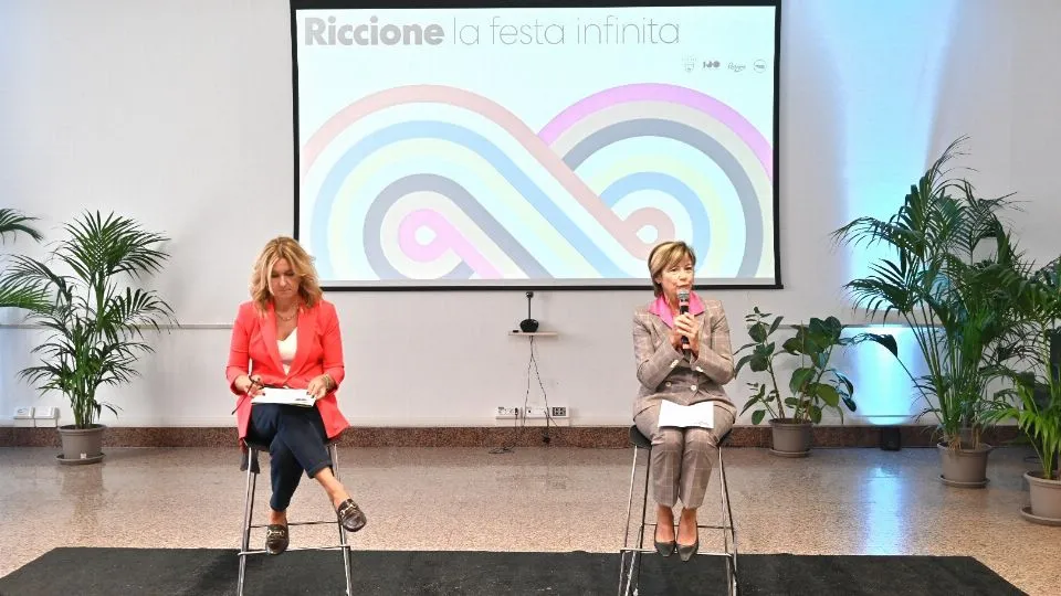 la presentazione di “Riccione festa infinita”