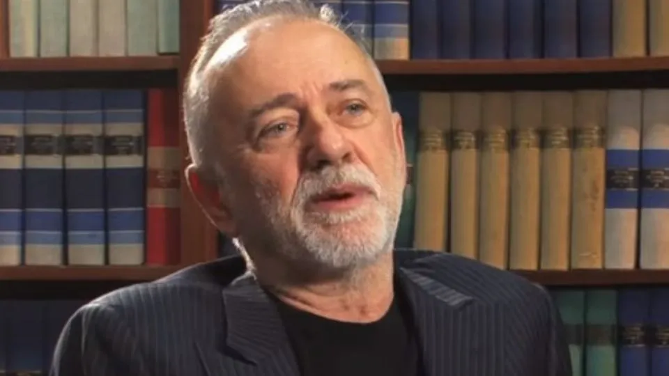 Giorgio Faletti
