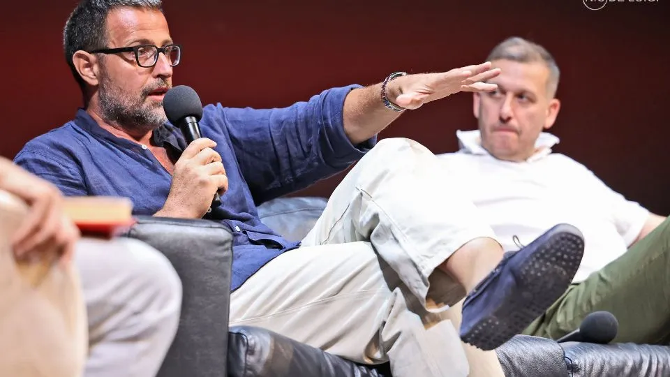 Coach Mattia Ferrari e il DS Davide Turci al Teatro Galli (Foto Nicola de Luigi)