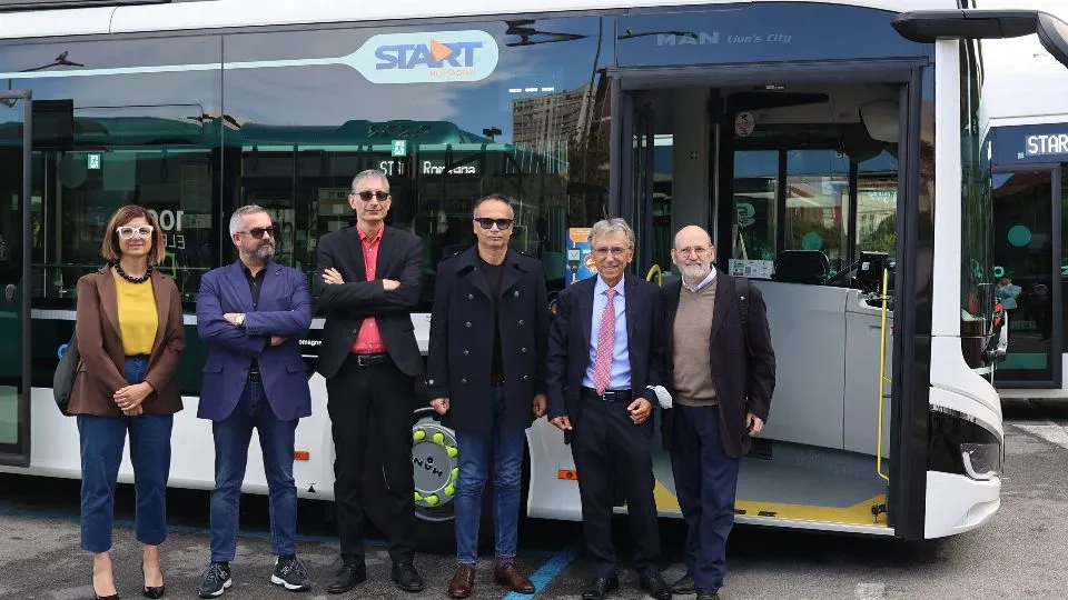 la presentazione dei nuovi mezzi