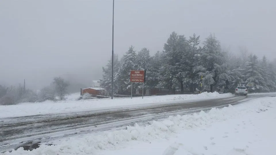 Passo delle Pratole, Lago Villagrande (RN) – (foto Meteoroby, 6 gennaio 2022)