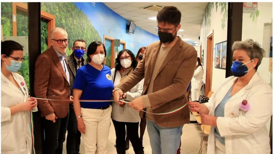 il taglio del nastro
