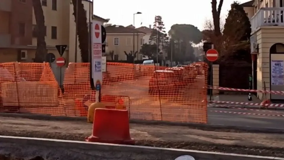 il cantiere e via Olivieri (Newsrimini)