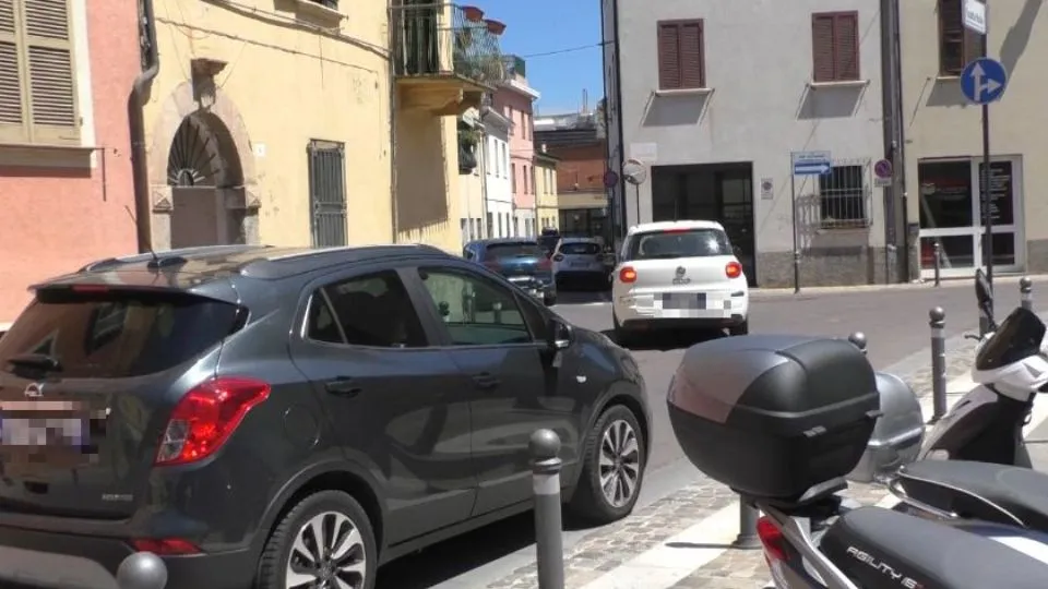 traffico su via Ducale

