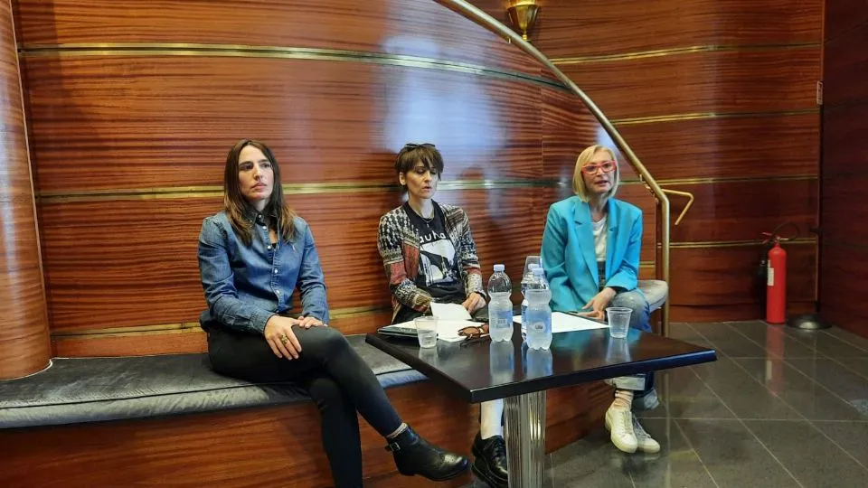 da sx Linda Lazzari, Elisa Luchetta, Elena Zanni