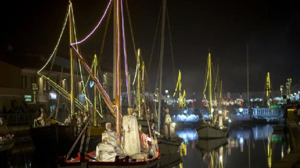 Cesenatico sotto le feste (Visit Romagna)