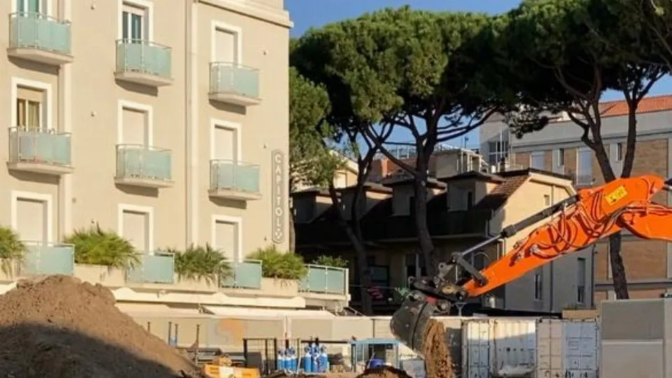 Ruspe in azione al cantiere dei giardini De Amicis