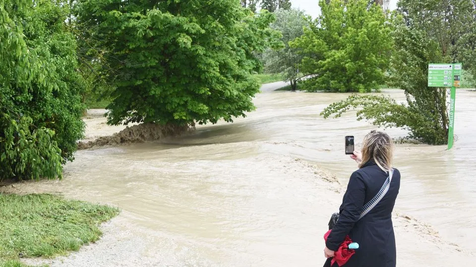L’esondazione del fiume Marecchia (foto Migliorini)
