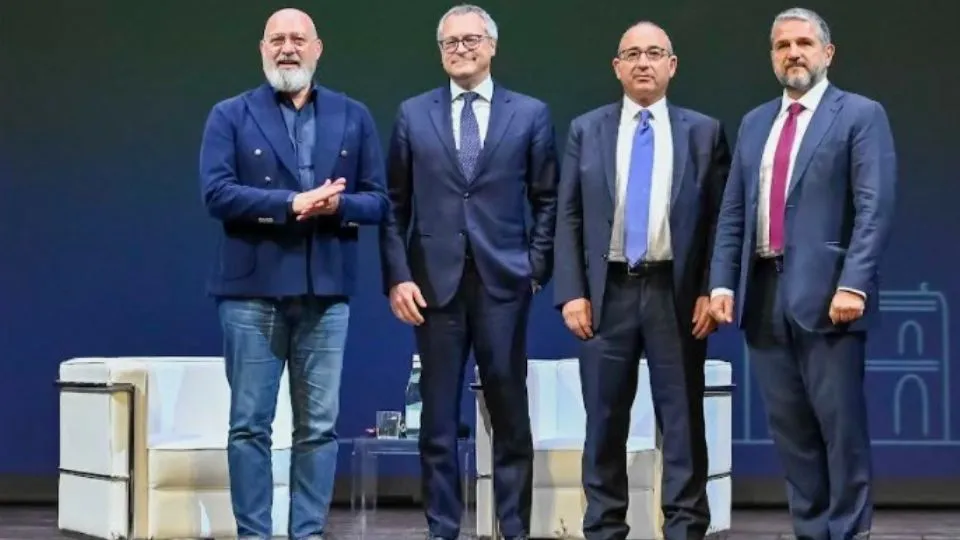 i protagonisti sul palco

